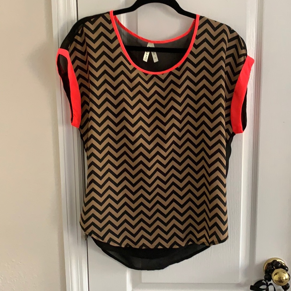 Women’s fashion Top